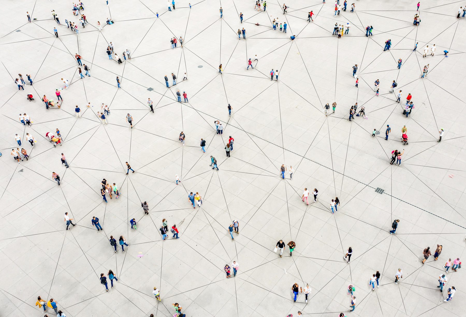 6 Ways to Embed Social Learning Into Virtual Learning Journeys